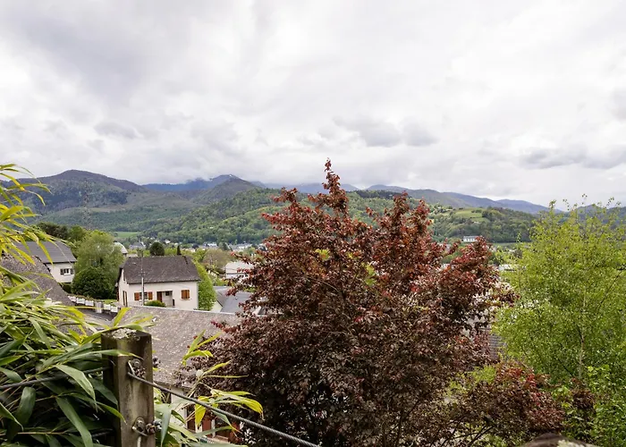 아파트 Avec Jardin A *