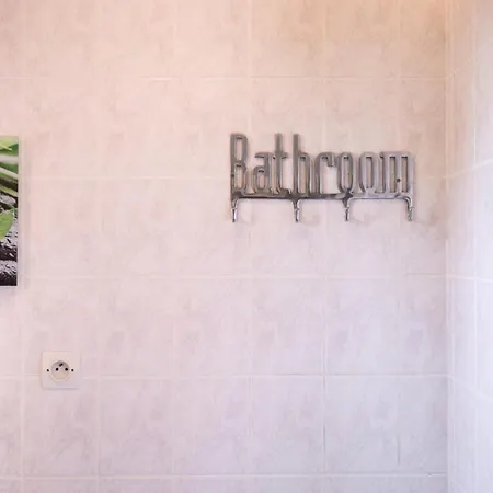 Appartement Avec Jardin à *