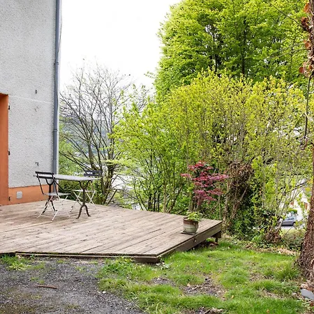 Avec Jardin à Appartamento *